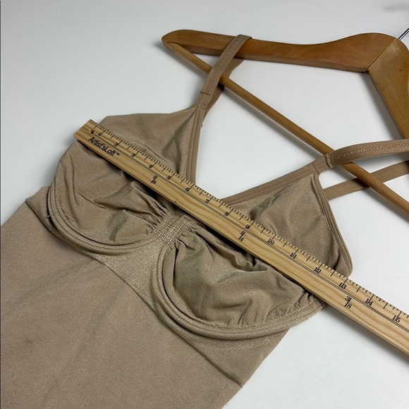 Spanx Full Shapewear Slip Nude Size Extra Large - Picture 4 of 8